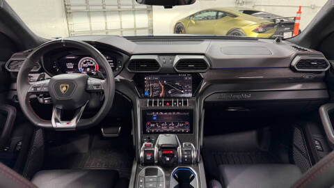 2021 Lamborghini Urus