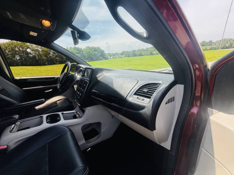 2020 Dodge Grand Caravan SXT