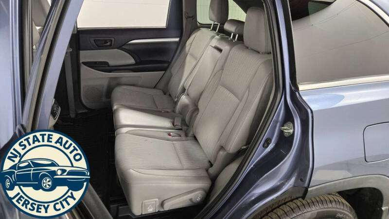 2019 Toyota Highlander LE Plus