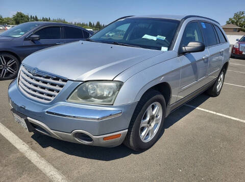 2005 Chrysler Pacifica Touring