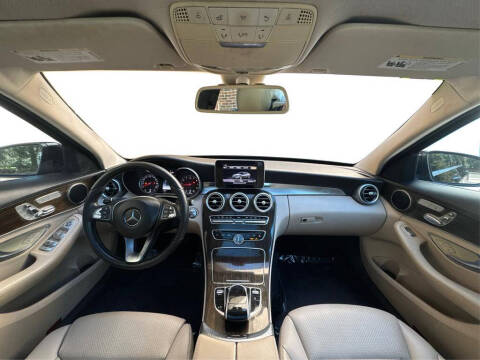 2015 Mercedes-Benz C-Class C 300