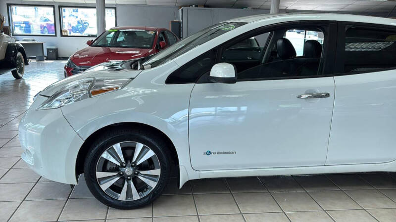 2015 Nissan LEAF SL