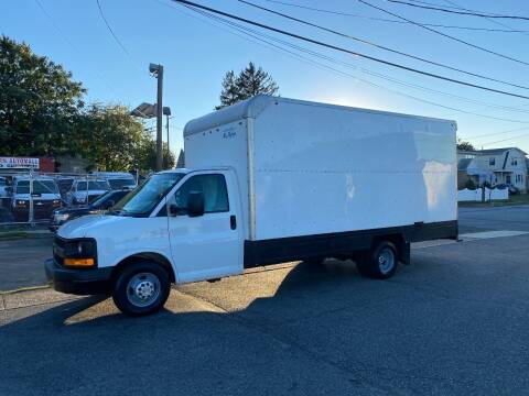 2014 Chevrolet Express Cutaway for sale at Northern Automall in Lodi NJ