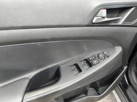 2017 Hyundai Tucson SE Plus