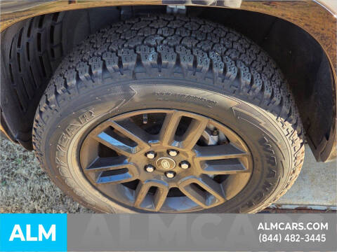 2022 Land Rover Defender 90 X-Dynamic S
