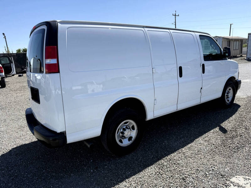 2018 Chevrolet Express 2500