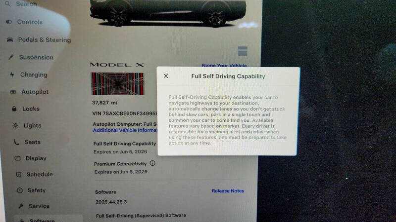 2022 Tesla Model X Plaid