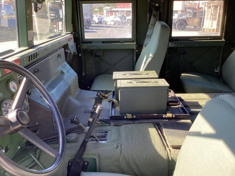 1993 AM General Hummer