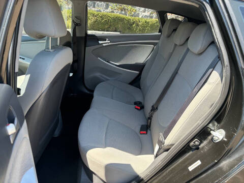 2014 Hyundai Accent GS