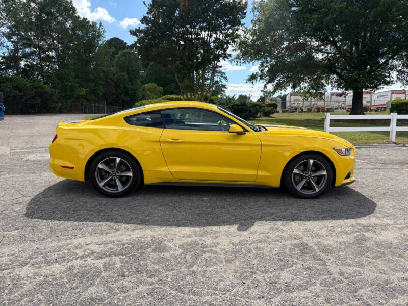 2016 Ford Mustang V6