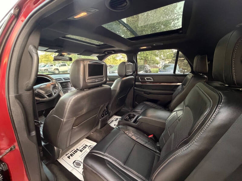 2017 Ford Explorer Platinum