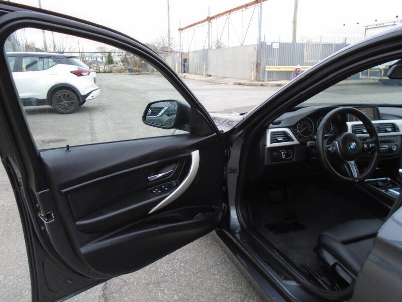 2014 BMW 3 Series 320i xDrive