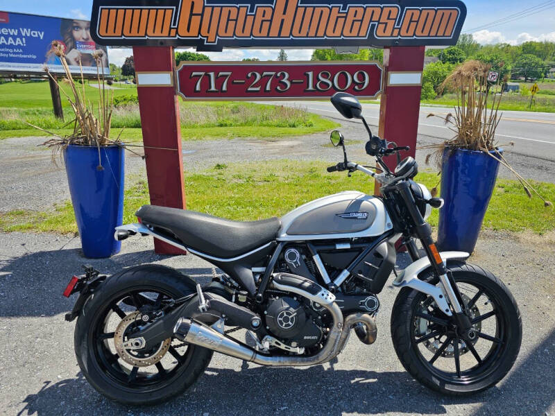 2018 Ducati Scrambler ICON Silver ice