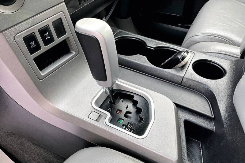 2015 Toyota Sequoia Limited