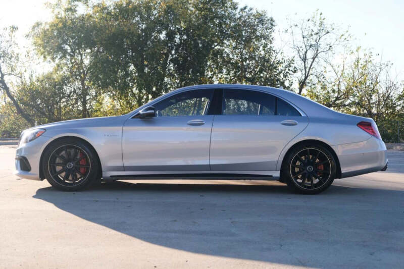 2017 Mercedes-Benz S-Class AMG S 63