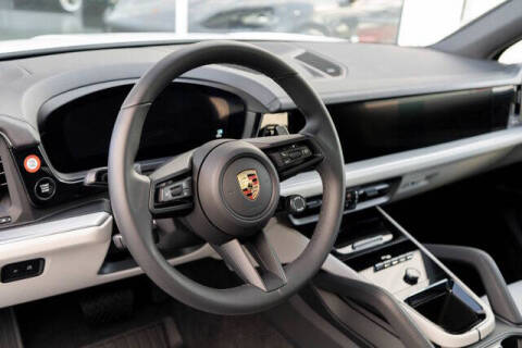2024 Porsche Cayenne