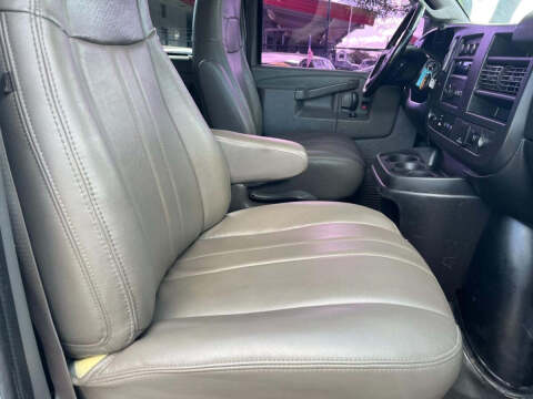 2020 Chevrolet Express LS 3500