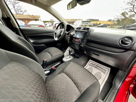 2024 Mitsubishi Mirage ES