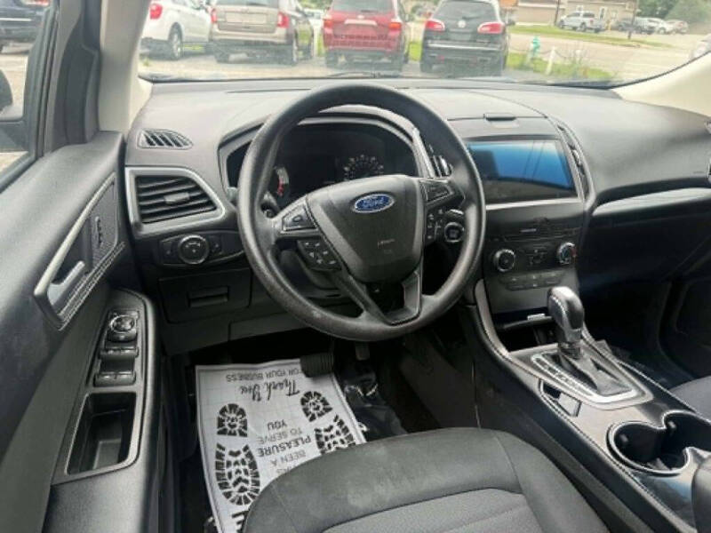 2017 Ford Edge SE