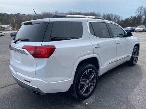 2017 GMC Acadia Denali