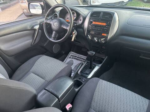 2004 Toyota RAV4