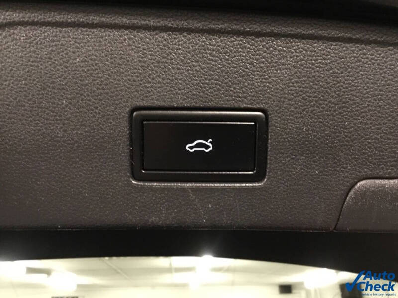 2021 Volkswagen Atlas Cross Sport SE 4Motion