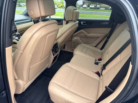 2021 Porsche Cayenne Coupe