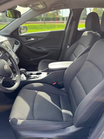 2024 Chevrolet Malibu LT