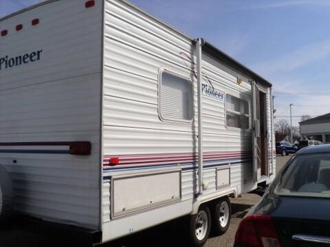 2002 fleetrwood pioneer for sale at T.Y. PICK A RIDE CO. in Fairborn OH