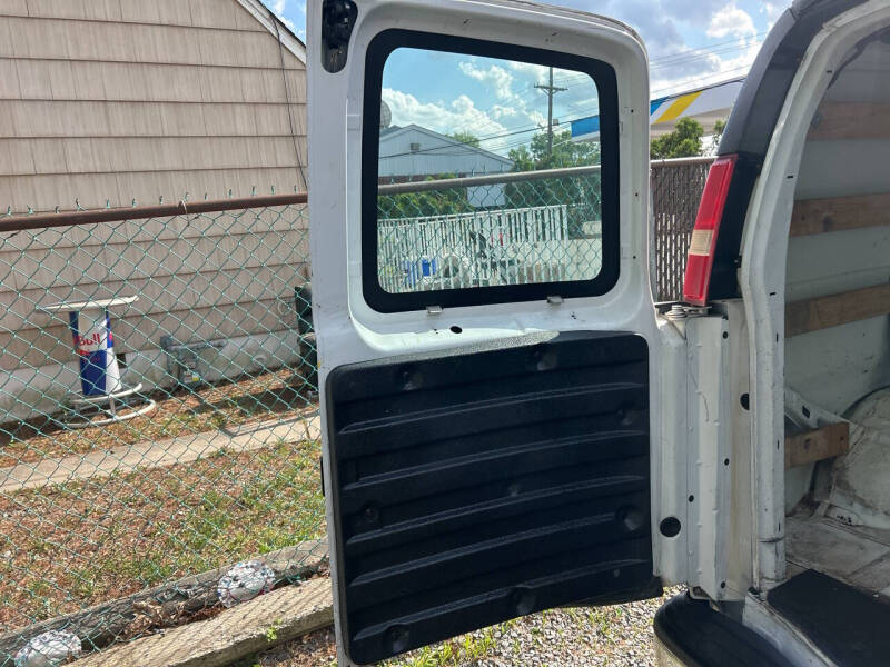 2015 GMC Savana 2500