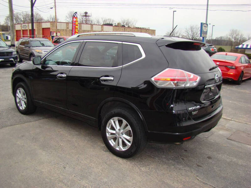 2015 Nissan Rogue SV