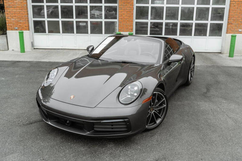 2020 Porsche 911 Carrera