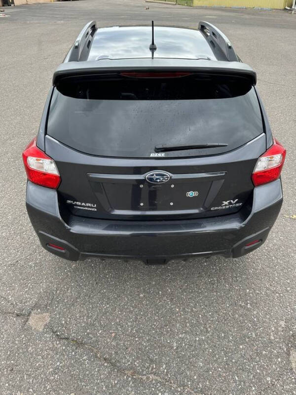 Image 3 of 2013 Subaru XV Crosstrek 2.0i Limited