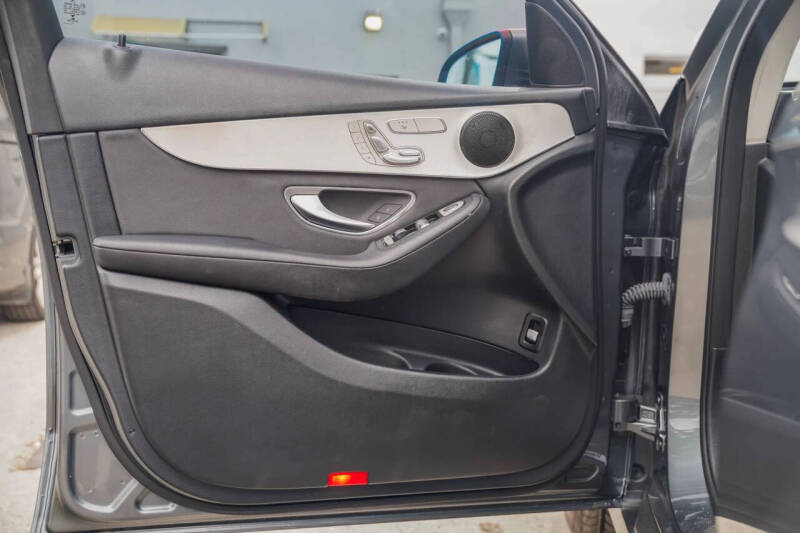 2021 Mercedes-Benz GLC GLC 300