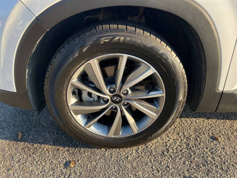 2019 Hyundai Santa Fe Ultimate 2.4L