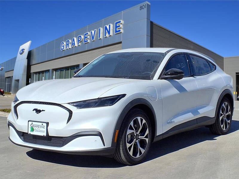 2025 Ford Mustang Mach-E Select