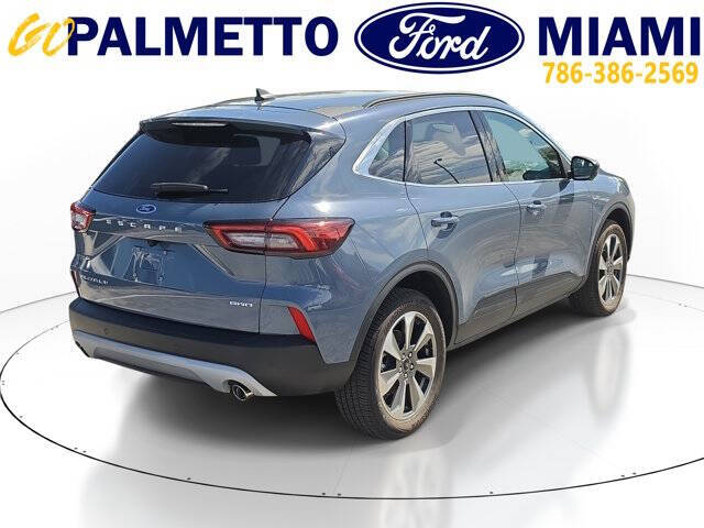 2024 Ford Escape Platinum