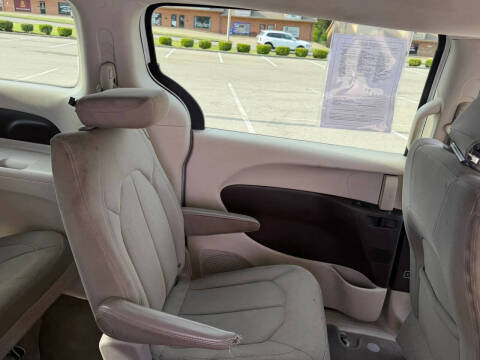 2017 Chrysler Pacifica Touring