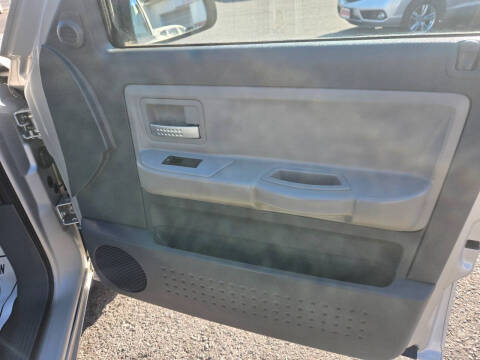 2005 Dodge Dakota Laramie