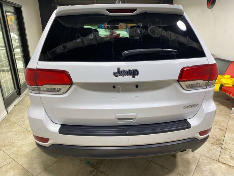 2015 Jeep Grand Cherokee Laredo