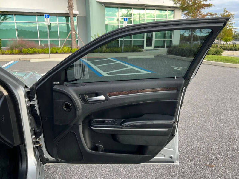 2020 Chrysler 300 Limited