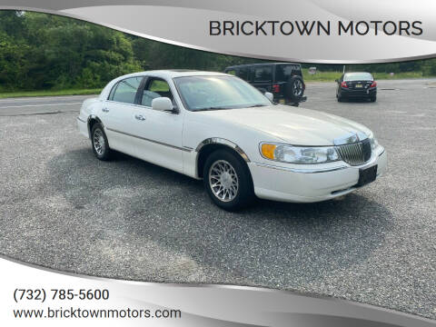 2002 Lincoln Town Car for sale at Bricktown Motors in Brick NJ