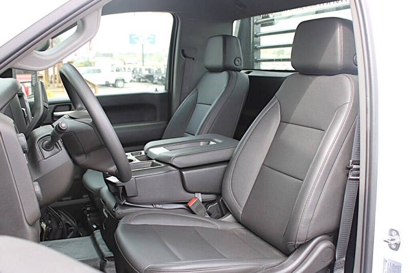 2024 Chevrolet Silverado 3500HD CC