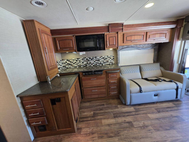 2017 Jayco Precept