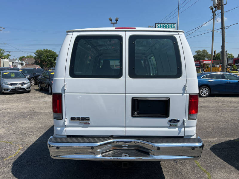 2013 Ford E-Series E-350 SD