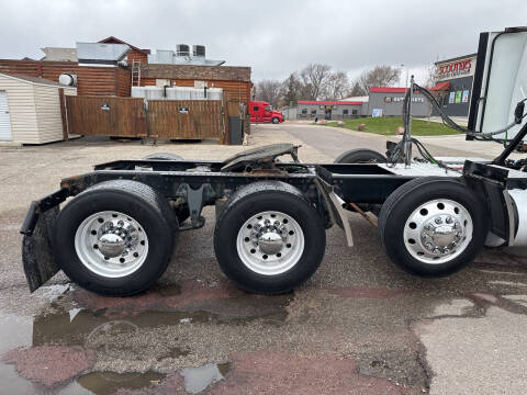 2021 International RH613