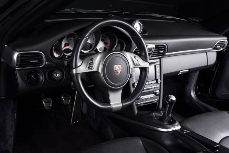 2010 Porsche 911 Carrera 4S