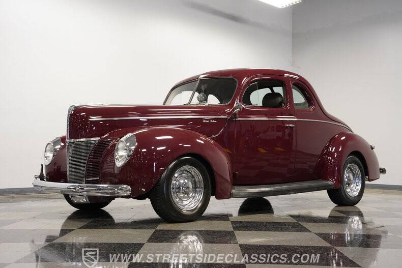 1940 Ford Deluxe