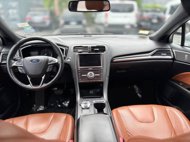 2020 Ford Fusion Titanium