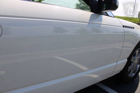 2002 Ford Thunderbird Deluxe